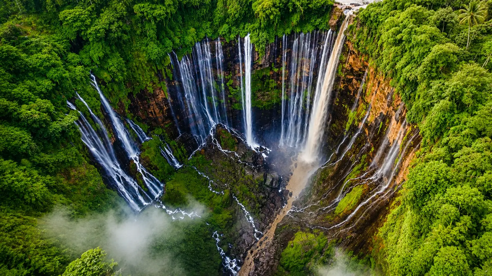 Pesona Tumpak Sewu sebagai Niagara Indonesia di Kaki Gunung Semeru